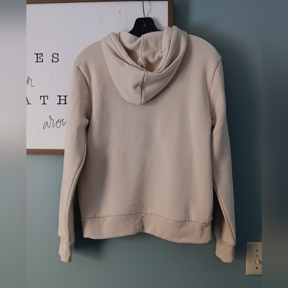 NWT $49.99 Rock The Bells L.L Cool j Unisex Pullover Hoodie With Tags Size XS - Picture 6 of 6